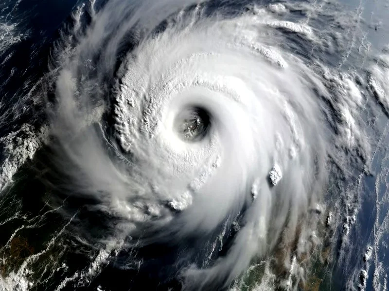 Prévisions alarmantes : La saison des ouragans 2024 pourrait battre tous les records dans l'Atlanti