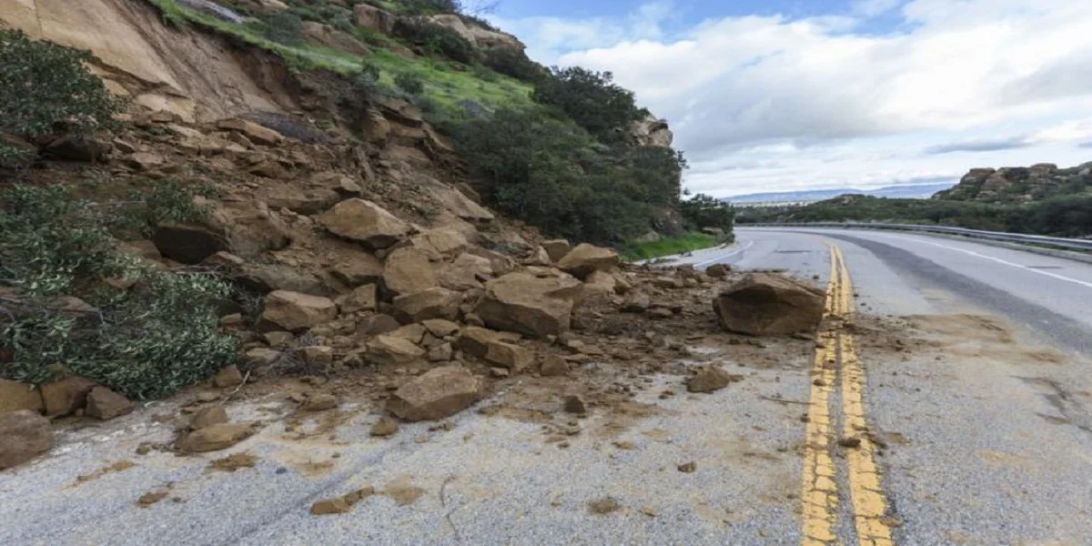 Routes coupées à Ouarzazate après des pluies torrentielles