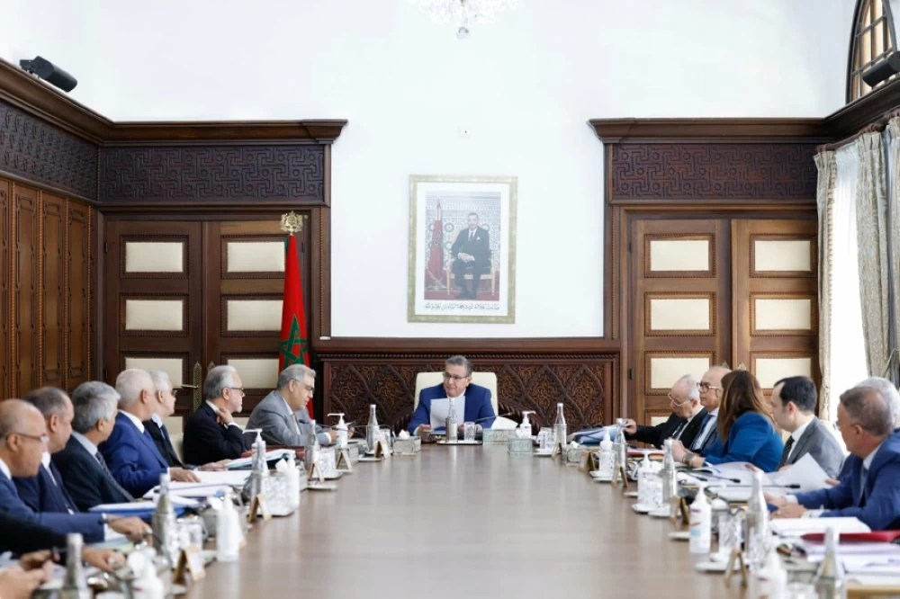 Gestion Budgétaire : Aziz Akhannouch Rationalise les Dépenses