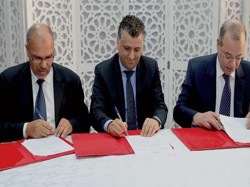 Code des obligations et des contrats Signature à Rabat de deux conventions relatives à l'exécutio
