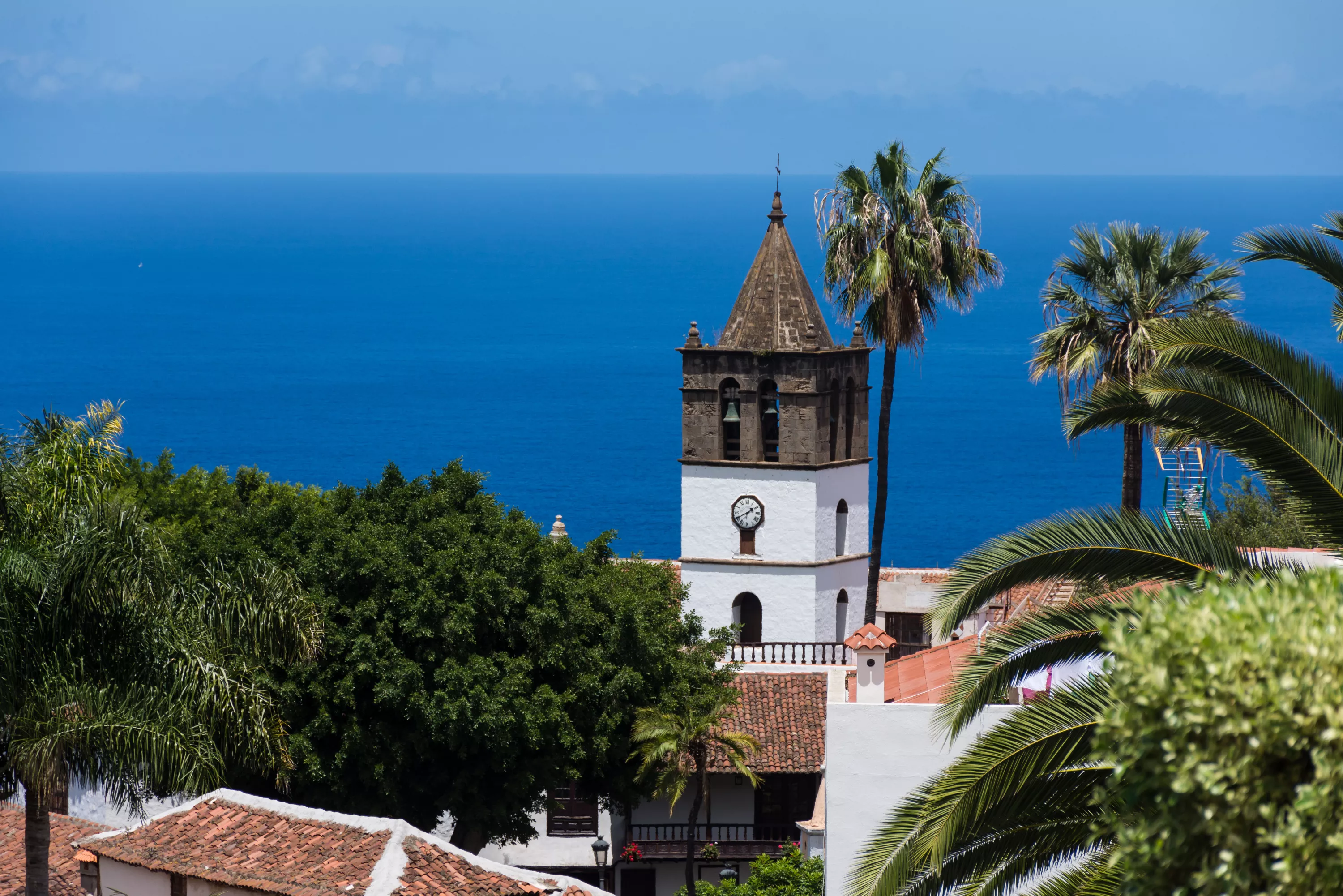 Les Canaries : Un paradis exotique à portée de vol du Vieux Continent