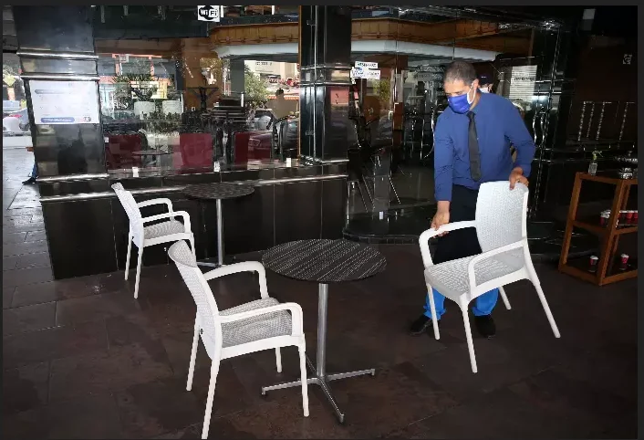 Levée du couvre-feu : les restaurants pourront fermer à 1h du matin, les bars autorisés à rouvrir 