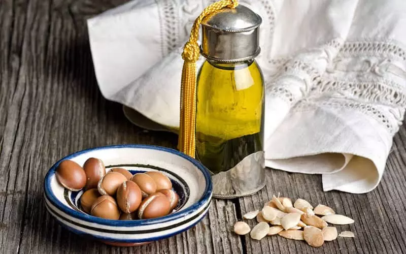 Voici pourquoi le Maroc interdit l’exportation de l’huile argan