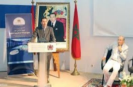 Médias Maroc   Le gouvernement veut réguler le développement de la presse électronique