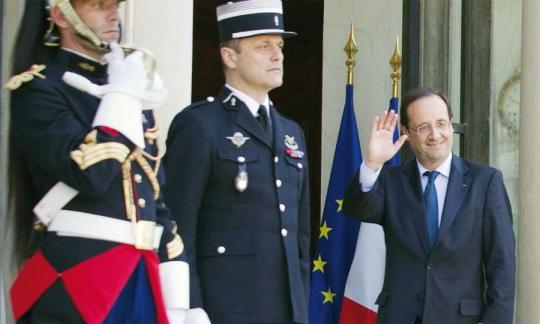 Rabat  Paris   Le Président Hollande salue le processus de réforme démocratique