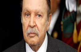 Mohammed VI reçoit un message de félicitations du président algérien Bouteflika
