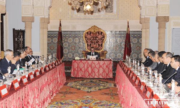 S.M. le Roi Mohammed VI préside un Conseil des ministres 15 Octobre 2010