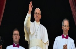 Le pape François dénonce les "atrocités terroristes" contre le "