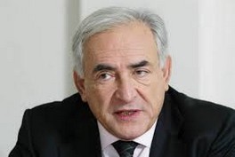 Crise grecque  Dominique Strauss Kahn propose ses solutions