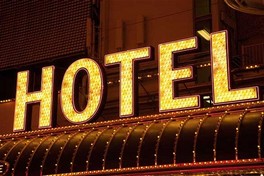 Adoption de la nouvelle loi relative aux établissements touristiques