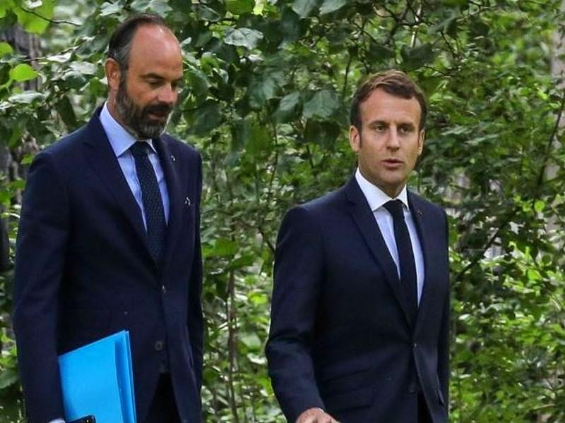 Remaniement : Emmanuel Macron se sépare d'Édouard Philippe