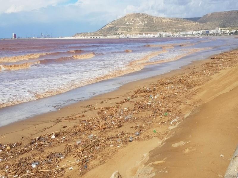 #MAROC_POLLUTIONS_PLAGE_AGADIR: Mais que se passe-t-il sur la plage d’Agadir ?