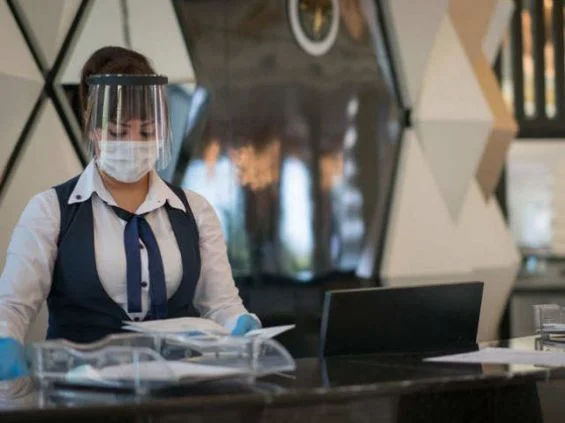 Marrakech : Les clientes discriminées réagissent aux excuses de l’établissement
