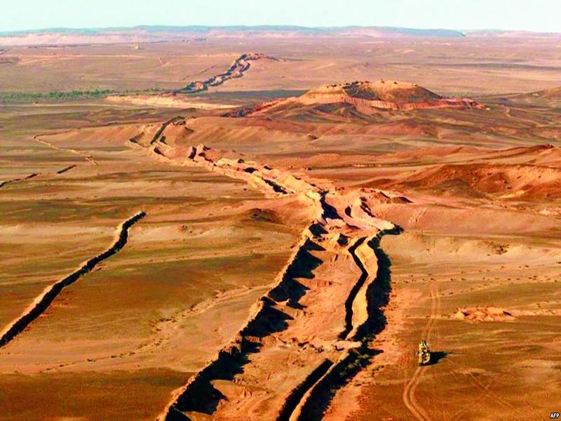 Le temps d’un pseudo-anniversaire, Alger et son Polisario prennent les vessies pour des lanternes