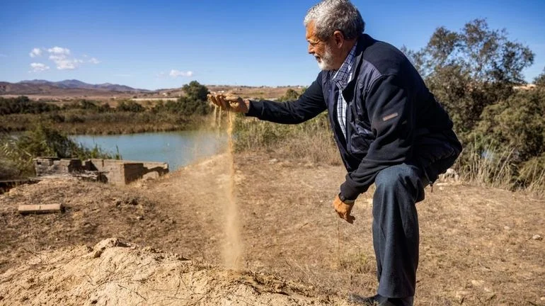 Maroc: asséché, le fleuve Moulouya n'atteint plus la mer et menace la biodiversité 