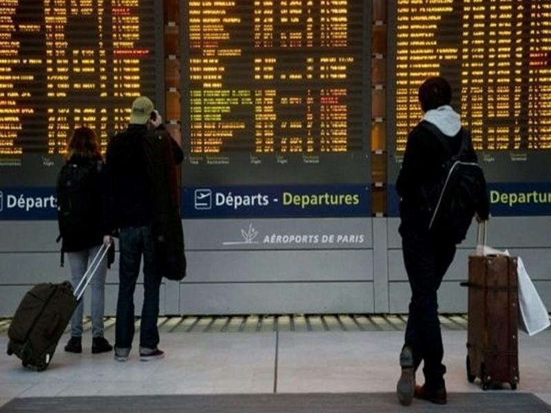 Paris : Munis d’armes factices, 2 hommes créent la panique à l’aéroport de Roissy