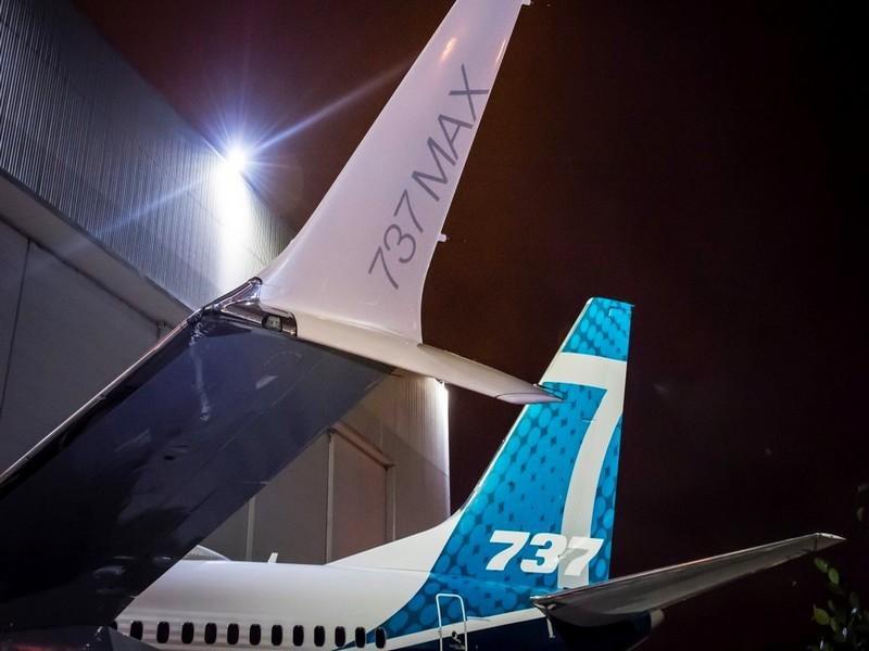 Boeing 737 MAX : le constructeur avait caché les défauts de conception aux pilotes et aux régulateurs