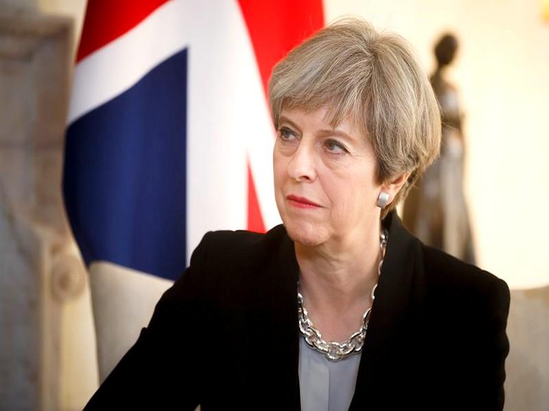 Theresa May propose un