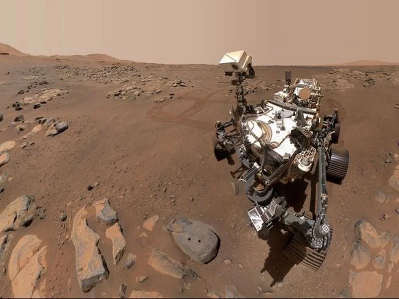 Un lac d'eau liquide détecté sur Mars