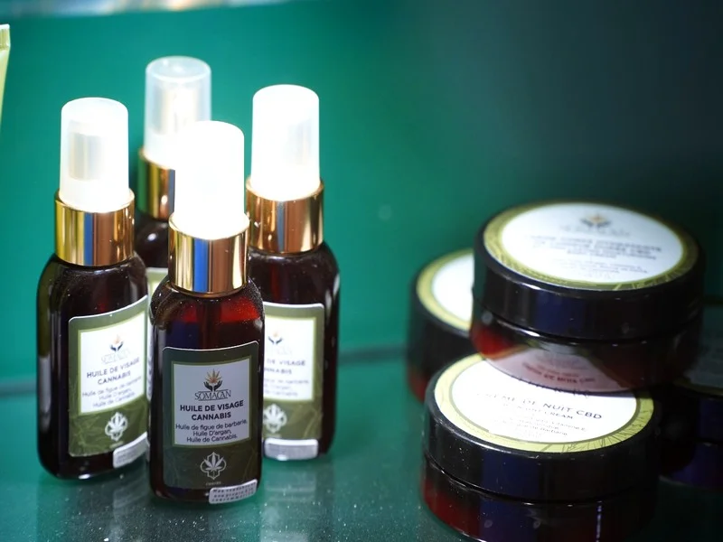 Les produits à base de cannabis légal bientôt sur le marché marocain : un aperçu du processus de production