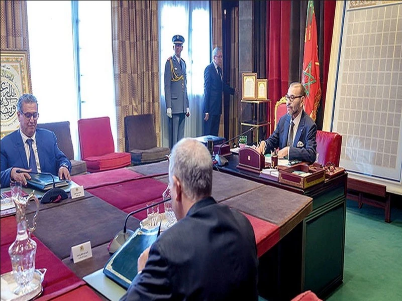 Un remaniement imminent pour remplacer les