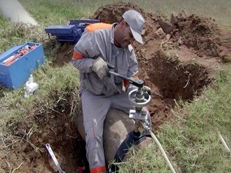 Accès à l’eau potable L’Etat s’allie aux banques et aux conseils régionaux pour le monde ru