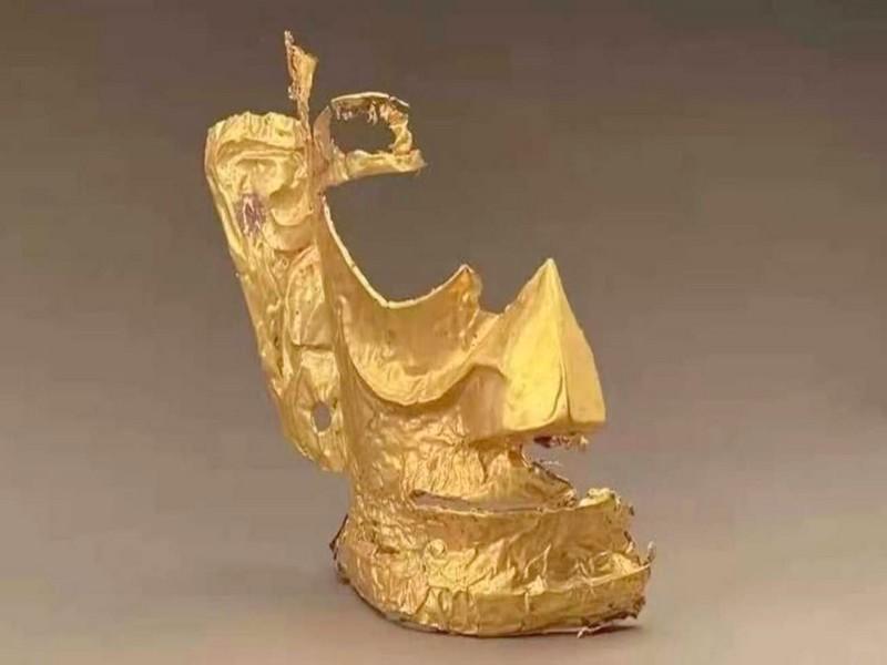 Archéologie : un exceptionnel masque en or vieux de 3000 ans découvert en Chine 