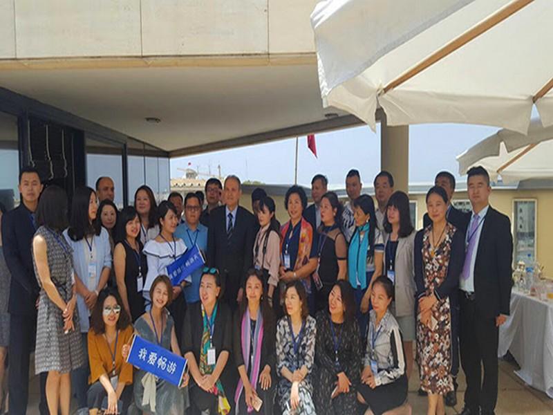 Abderrafie Zouitene recoit des leaders d’opinion chinois
