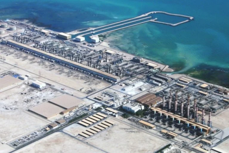 Les mégaprojets de dessalement d’eau de mer du Maroc vus des EAU