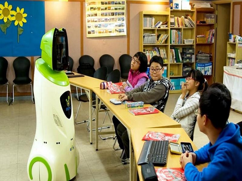 Enseignement de l'anglais Bientôt des robots-profs dans les classes japonaises 