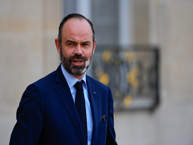 Coronavirus : Des médecins déposent plainte contre Édouard Philippe et Agnès Buzyn