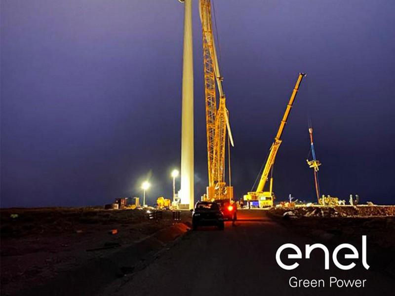 Parc éolien de Midelt : La première turbine installée avec succès