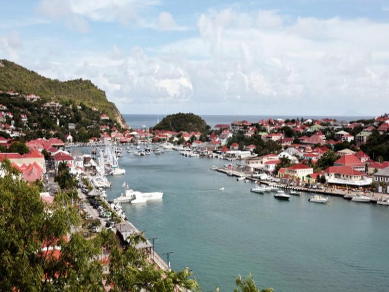 La fiscalité paradisiaque de Saint-Barth reste encore en travers de la gorge de certains