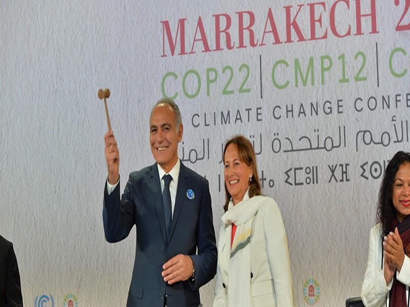 COP22 : Royal passe le flambeau à Mezouar