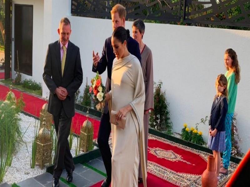 Après Marrakech, le prince Harry et son épouse à Rabat (PHOTOS)