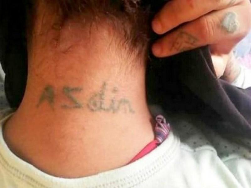 L’état de Khadija, “la fille aux tatouages”, se détériore