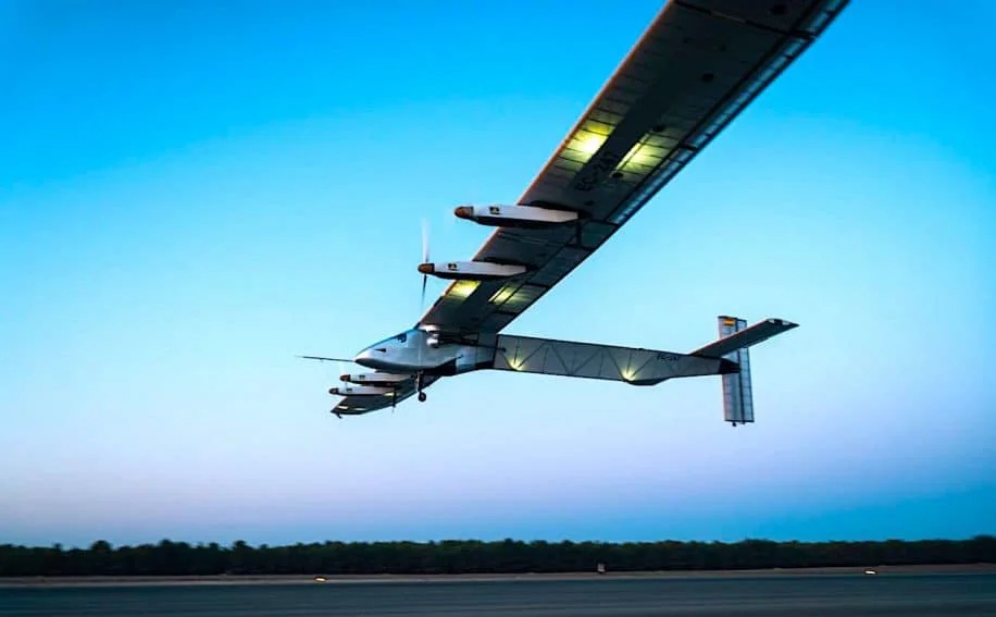 La marine américaine développe un avion solaire capable de voler pendant 90 jours d’affilée