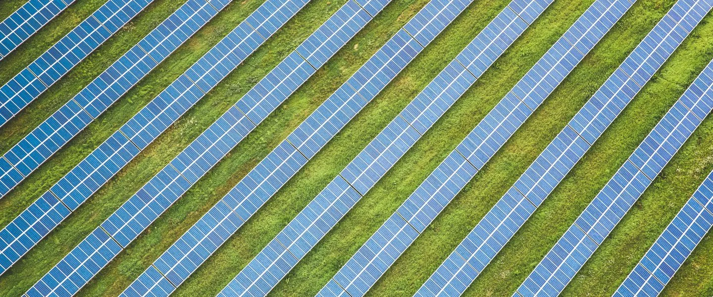 La nouvelle technique révolutionnaire du CEA pour recycler les panneaux solaires