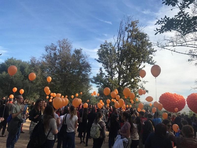 Au Maroc, des ballons orange sur le site historique du Chellah et des capsules lancées par 2m pour lutter contre la violence faite aux femmes