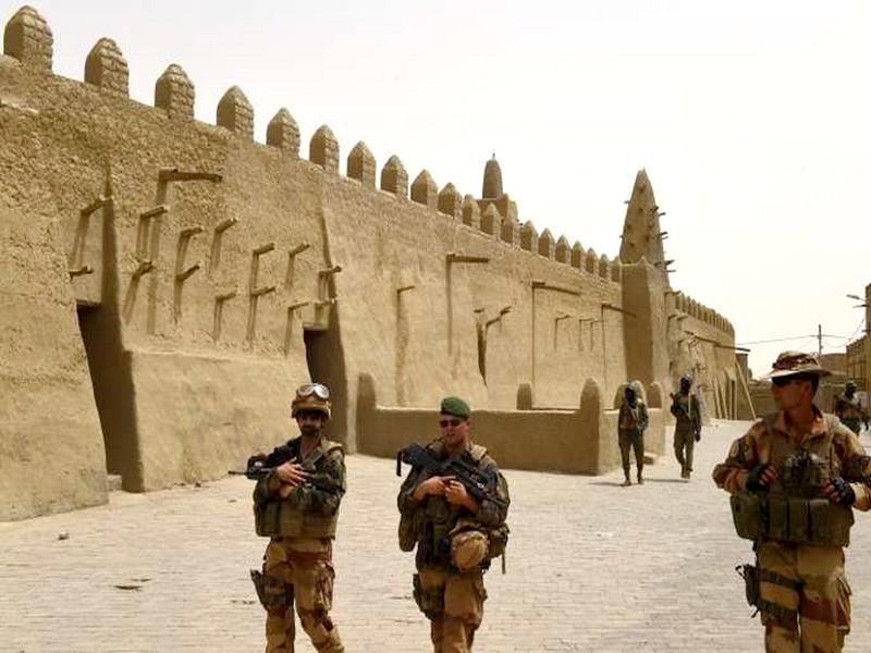 Protéger le patrimoine africain, une mission pour les militaires français ? 