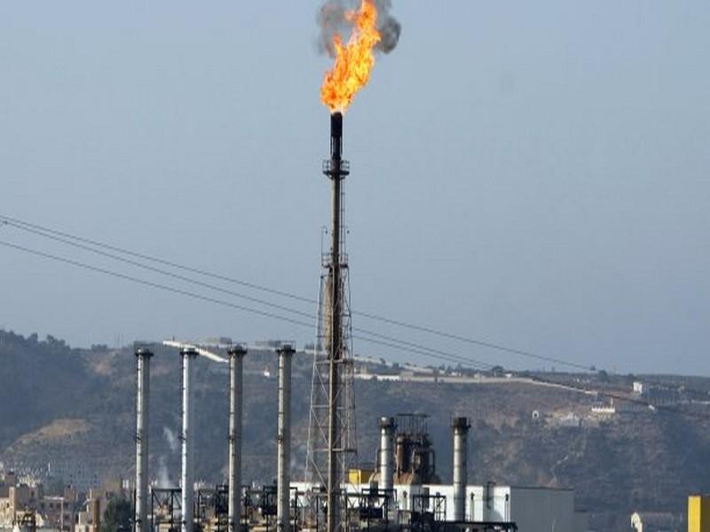 Pétrole: L’Algérie a perdu plus de 58 milliards de dollars de devises en 2 ans (gouvernement)