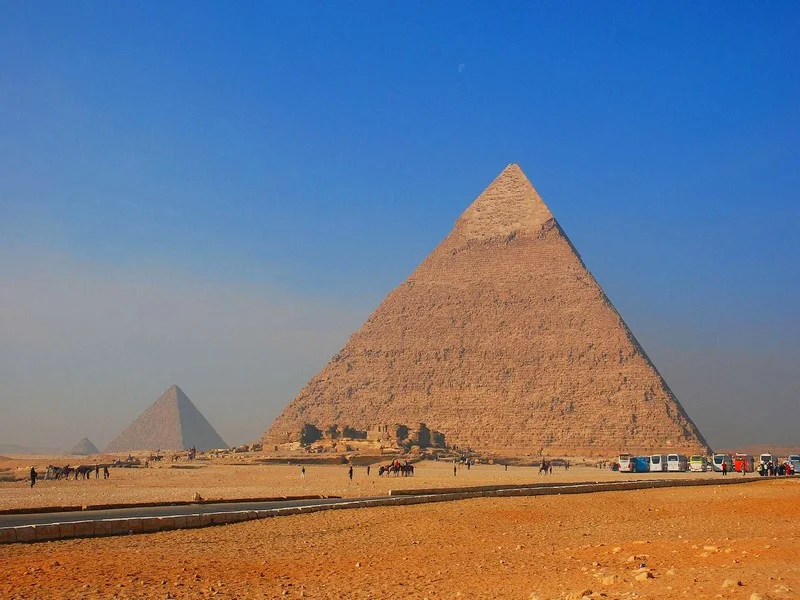 Pourquoi a-t-on construit les pyramides d'Égypte ?