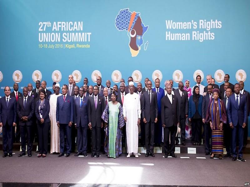 Le Maroc et les pays du Golfe quittent le sommet Arabo-Afrique à cause du Polisario
