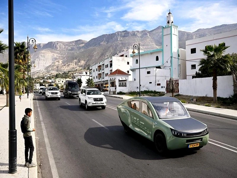 Le Maroc choisi pour accueillir les tests du premier SUV à énergie solaire au monde