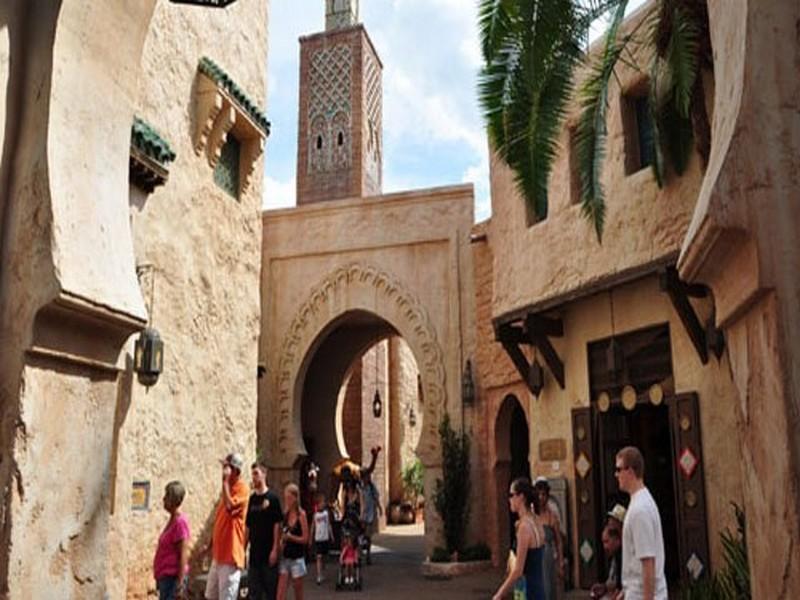 Tourisme: les recettes en hausse et les arrivées stagnent au 1er trimestre 2016