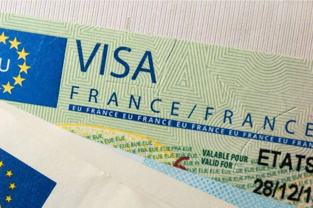 Visas Schengen: les intermédiaires font main basse sur les rendez-vous