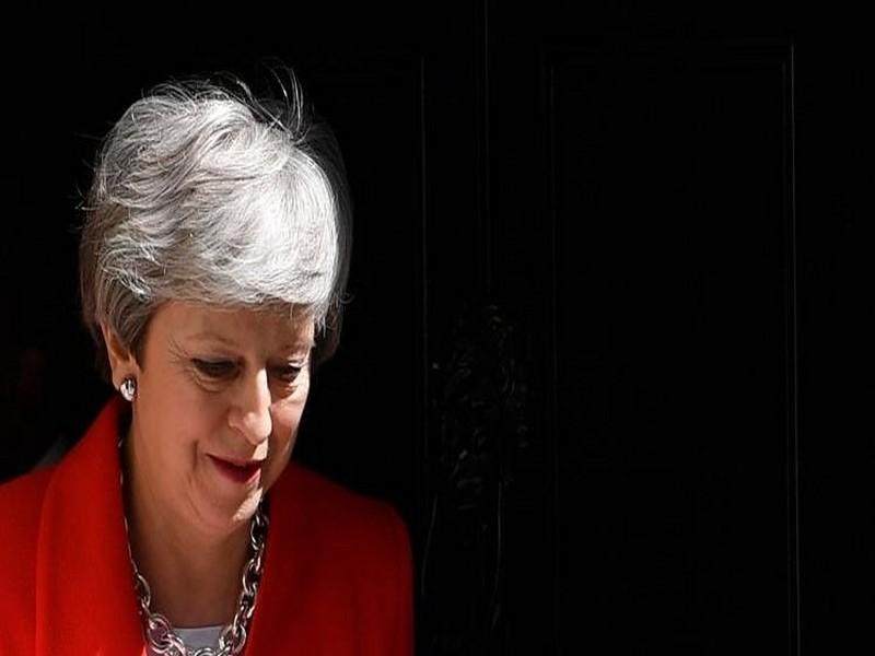 Theresa May vit ses derniers jours comme Première ministre