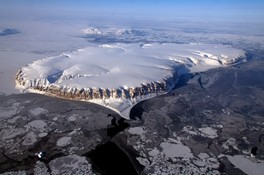 Réchauffement  fonte accélérée d\'un important glacier du Groenland depuis 2012
