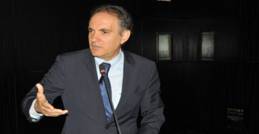 Réf : 3_région_1_3 Titre : Promotion touristique Le plan d’attaque de Zouiten Les faits : Nommé il y a deux mois, le DG de l’Office national marocain du tourisme (ONMT) a eff