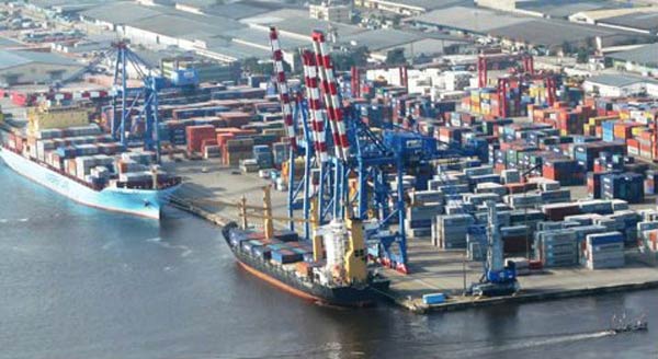 Coopération tripartite Développer la gestion portuaire